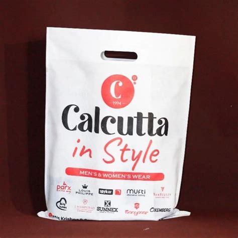 Printed D Cut Non Woven Bag At Rs 220 Kg Non Woven D Cut Bag In