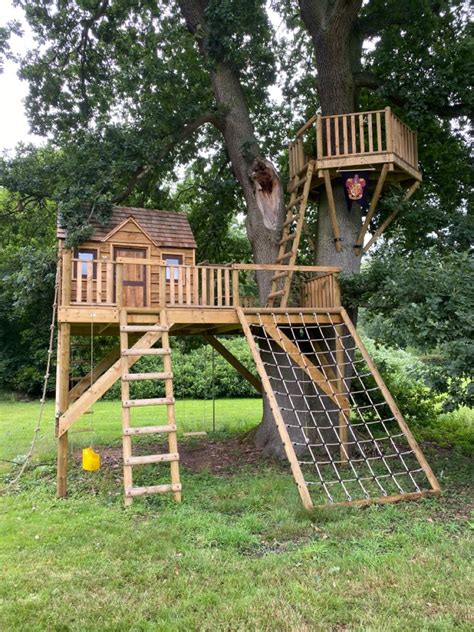 Treehouse Crows Nest Tree House Plans Tree House Diy Tree House