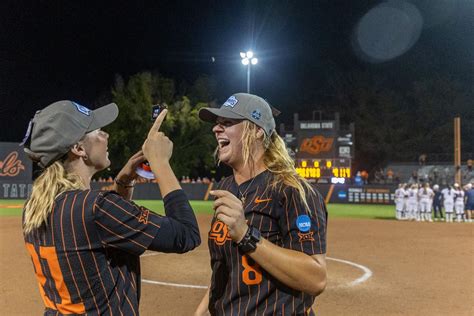 Oklahoma State Softball Signs Washington Pitcher Ruby Meylan