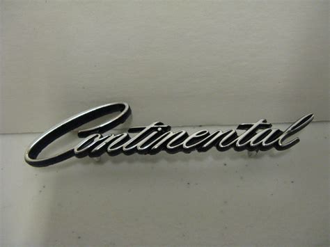 Lincoln Continental Emblem