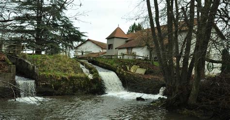 Le Moulin De Lespinasse Saint Forgeux Lespinasse Adt Loire