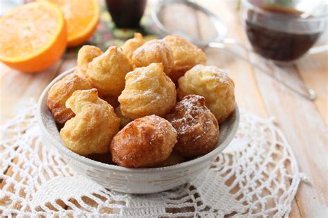 Vem Ver Como Simples Fazer Deliciosos Bolinhos De Chuva Assados