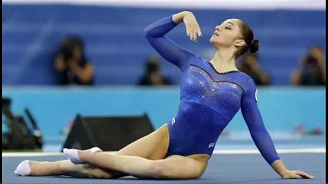 Aliya Mustafina Is Training In Penza Gymnovosti