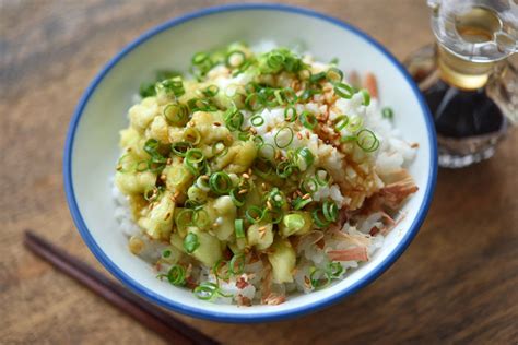 なすと長芋のたたき丼のレシピ作り方：白ごはんcom