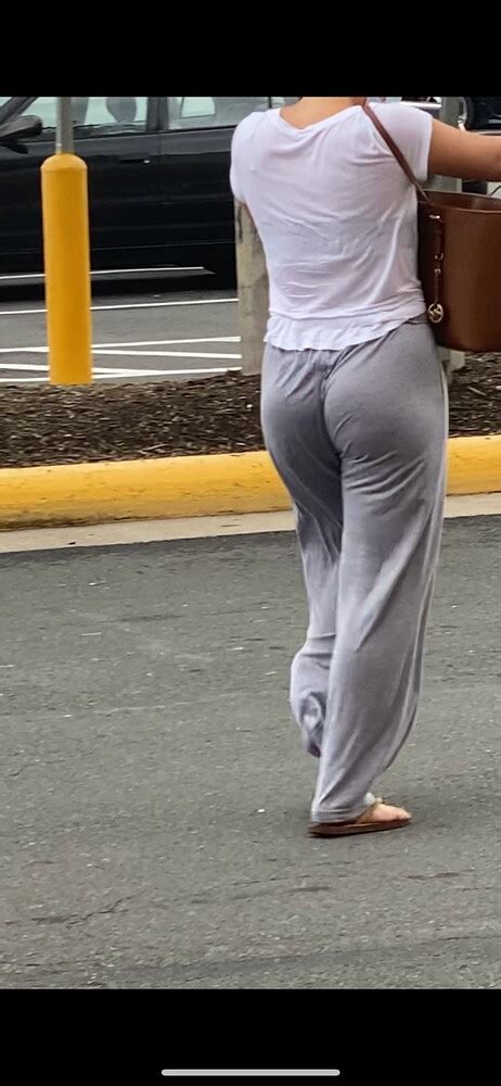 Pawg Ass Jiggle In Loose Sweats W Quick Vid Ass Forum