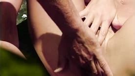 Novinha Anal Vadia Safada Fodendo Amante Gostoso Ao Ar Livre Cnn Amador