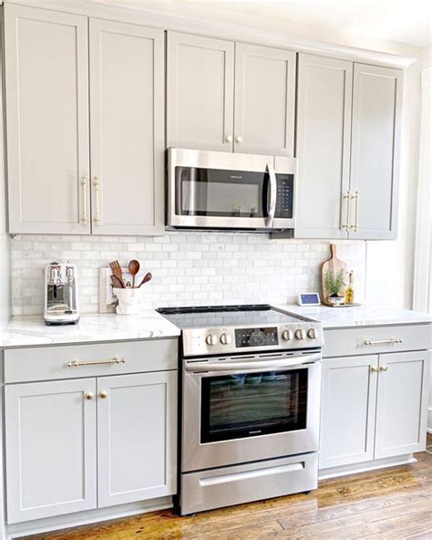 9 Small Kitchen Remodel Ideas on a Budget – Vevano