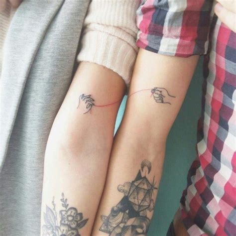 15 Tatuajes de pareja que querrás hacerte con YA Mejores tatuajes