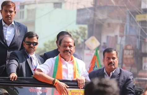 Jharkhand Polls Cm Raghubar Das Files Nomination From Jamshedpur East