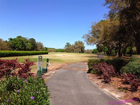 Two Golfers--One Pension: Water Oak Country Club, Lady Lake, Florida