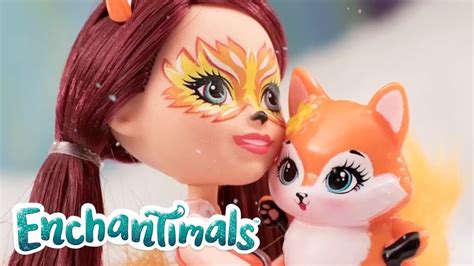 Enchantimals Felicity Fox Doll And Flick Fox Are Slip Slidin Away