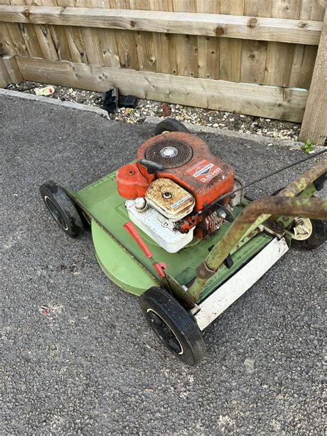 Hayterette Petrol Rough Cut Rotary Lawnmower Paddock Mower Please Read