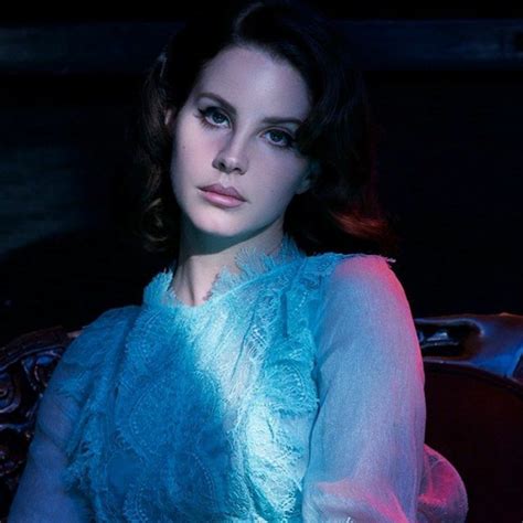 Lana Del Rey Nation On Twitter 🚨 É AmanhÃ Falta Apenas Mais Uma Meia