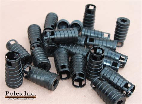 S2R2 Plastic Pole Plug™ BLACK 7/8" (550 Plastic Plugs)