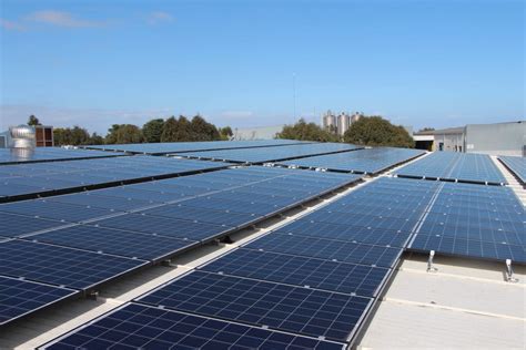 Complete Guide To Cleaning Solar Panels Winaico Australia