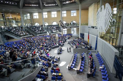 Deutscher Bundestag Bilddatenbank Reichstagsgeb Ude Plenarsaal