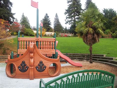 Clyde Beach Park Play Structure Dan Edwards Flickr