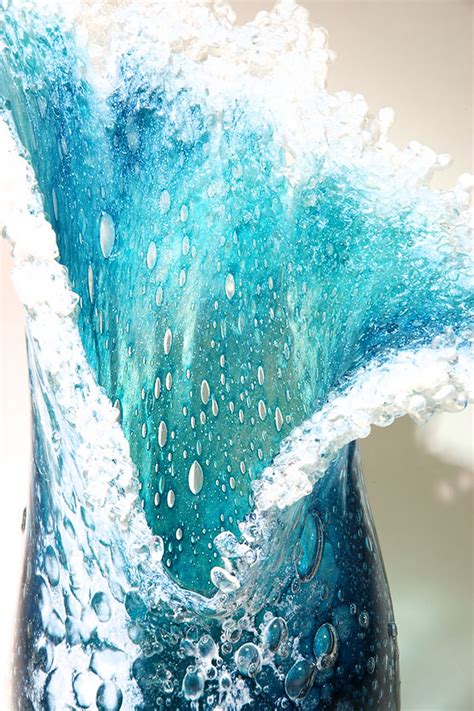 Ocean Wave Inspired Glass Vases By Hawaiian Artist Duo Demilked