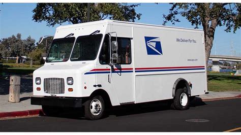 US Postal Service Says It Will Only Buy Electric…