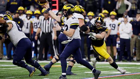 Former Michigan Quarterback Cade Mcnamara Announces Transfer To Iowa