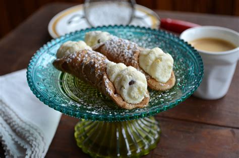 Ricotta And Mascarpone Cannoli In Jennies Kitchen