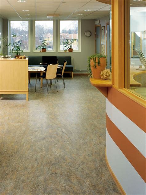 Forbo Flooring Marmoleum Real Bound