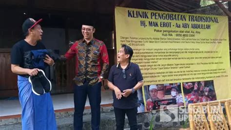 Cerita Komeng Soal Pose Foto Nyelenehnya Di Surat Suara Dpd Ri