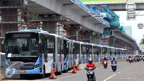 Tahun Transjakarta Akan Tambah Unit Foto Liputan