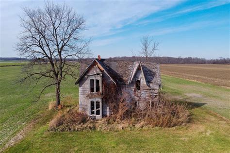 Canadas Most Incredible Abandoned Houses Loveproperty