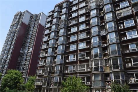 typical beijing apartment  expats    tall