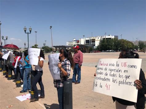 Antorchistas se manifiestan en la plaza del Ángel Voz en Red