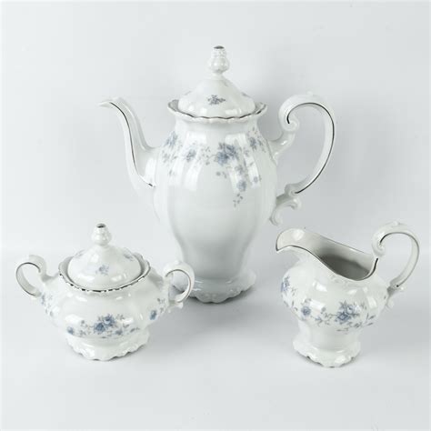 Johann Haviland Bavarian "Blue Garland" Porcelain Dinnerware | EBTH