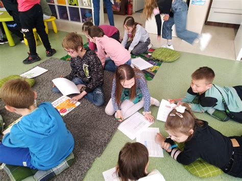 Zaj Cia W Miejskiej Bibliotece Szko A Podstawowa Nr Im Jana