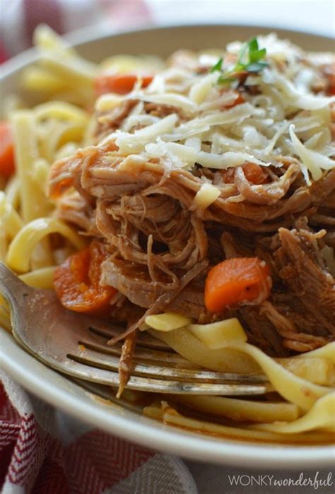 Slow Cooker Pork Ragu - WonkyWonderful