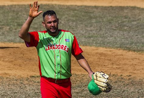 Leñadores obtienen vigésimo triunfo en la 63 Serie Nacional fotos