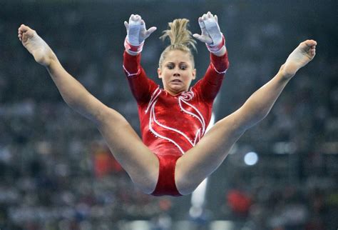 Shawn Johnson American Gymnast Shawn Johnson Gymnast Us Olympic