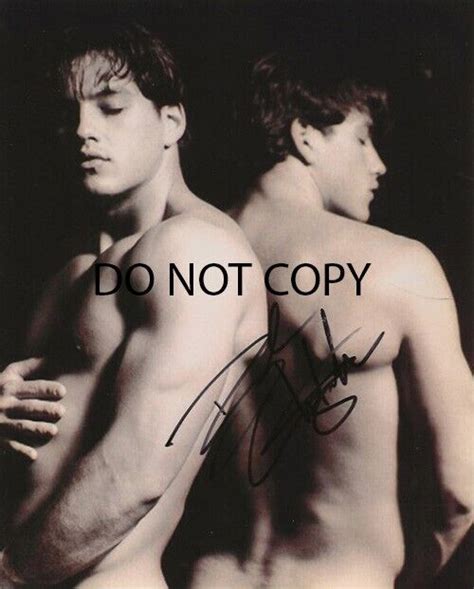 GAY INT SHIRTLESS TYLER CHRISTOPHER GENERAL HOSPITAL SIGNED IN PERSON