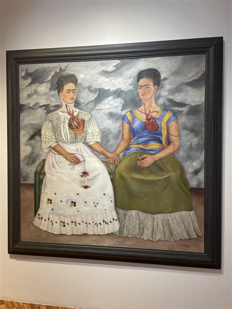 Las Dos Fridas Museo De Arte Moderno Cdmx Scrolller