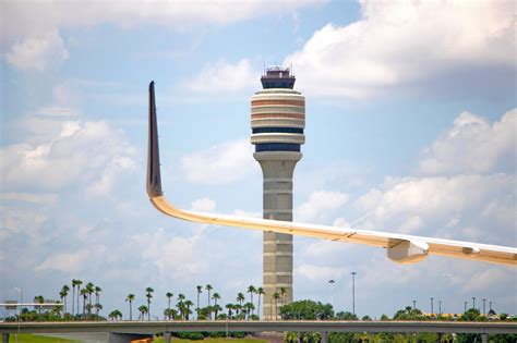 Top The Tallest Air Traffic Control Towers In The United States