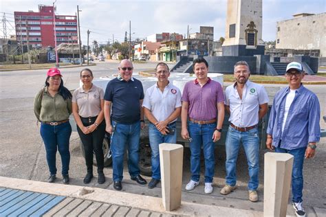 El Gobierno De Coatzacoalcos Recibe Donaci N De Contenedores Para