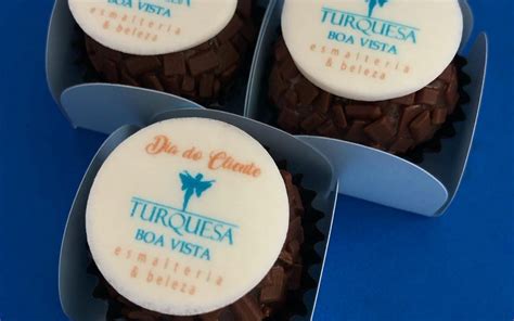 Brigadeiros Personalizados Para Dia Do Cliente Tema Corporativo