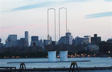 A 911 Memorial App Poetically Re Creates The Twin Towers Silhouettes