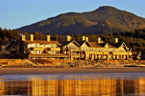 Oregon Coast Lodging The Ocean Lodge In Cannon Beach Oregon