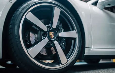 Wallpaper 911 Porsche Logo Close Up Wheel Porsche 911 Carrera