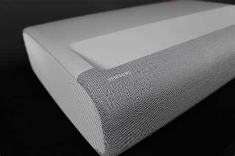 Samsung Debuts First Commercially Available Triple Laser K Ust Projector