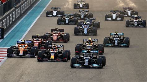 Fahrernoten Gp Abu Dhabi Eine F R Hamilton Auto Motor Und Sport