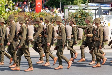 Ankara/Turkey - August 30 2019: Soldiers in Ottoman Uniforms Parades ...