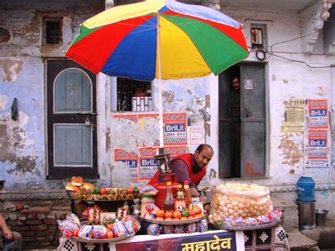 Varanasi-street-food