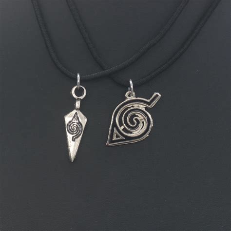 Colar Do Naruto Anime Red Cloud Necklace Best Friends Nuvem Naruto