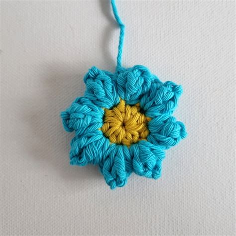 How To Crochet A Flower Granny Square Free Pattern 2024